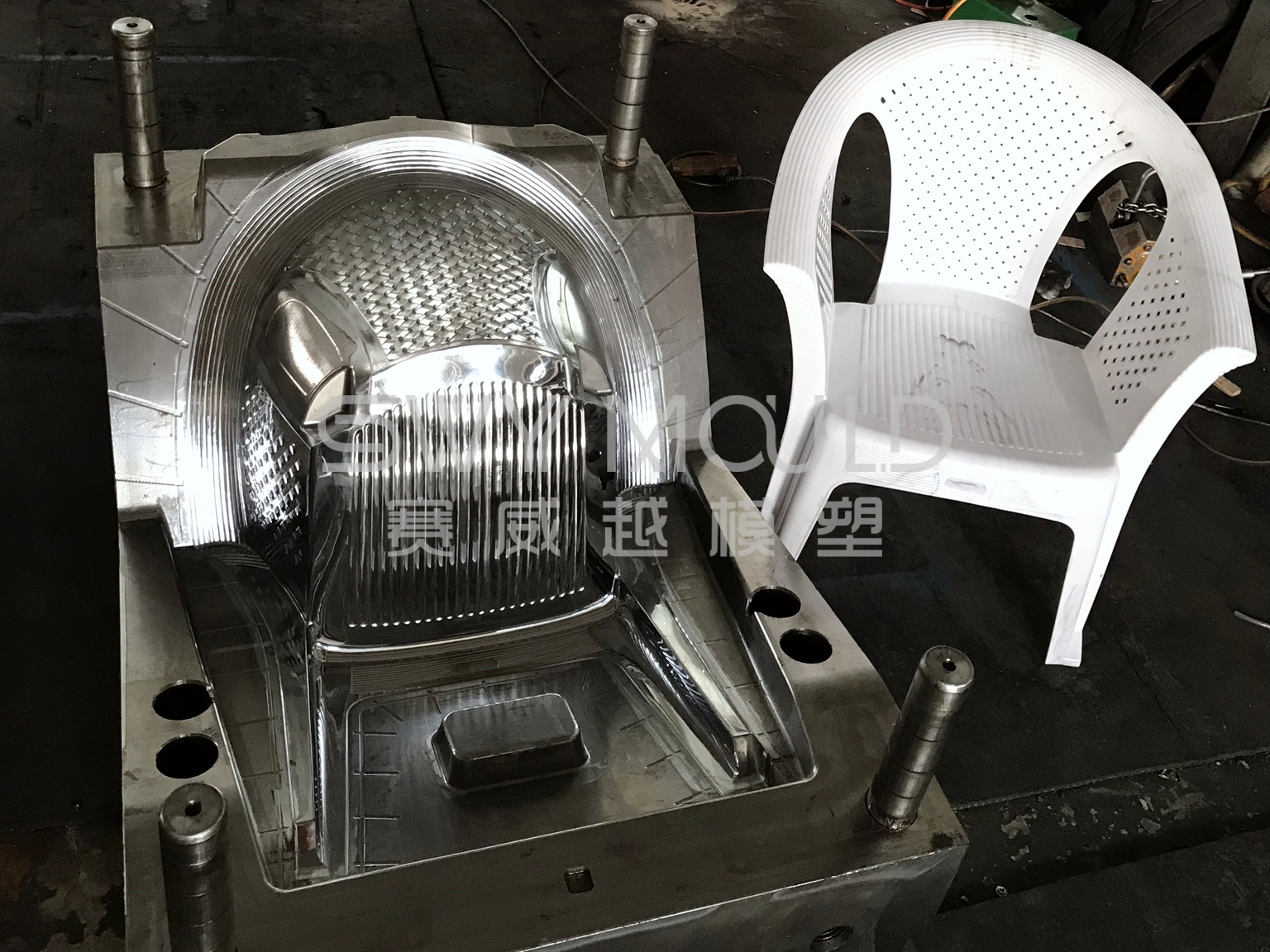Making A Good Plastic Chair Mould